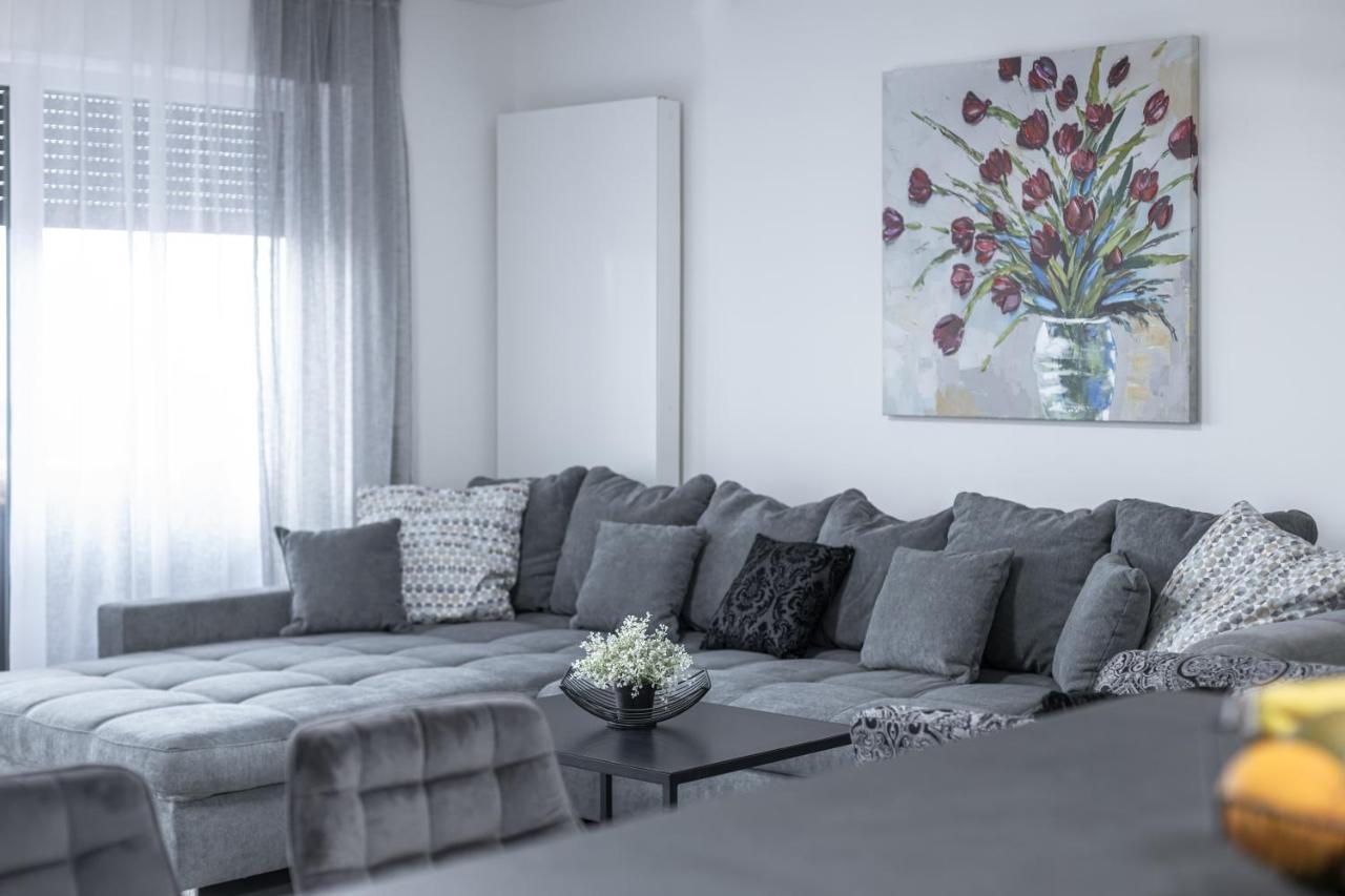 Exklusive Neubau-Ferienwohnung Mit Fernsicht 康斯坦茨 外观 照片